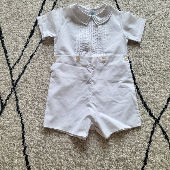 Feltman Brothers Toddlers White Shirt & Shorts 1 piece set - 18 months - Picture 3 of 3